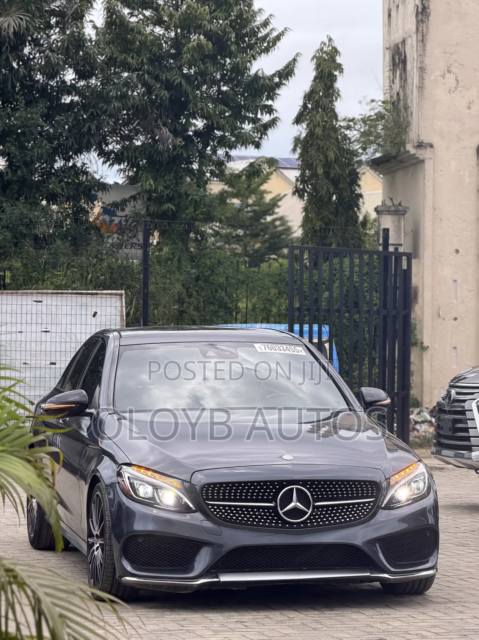 Mercedes-Benz C450 2016 Gray