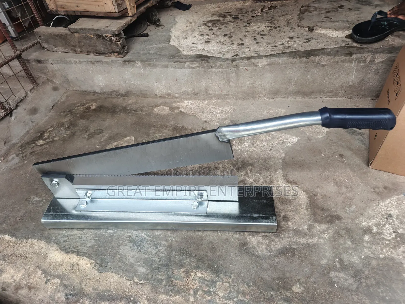 Manual Fish Cutting Machine