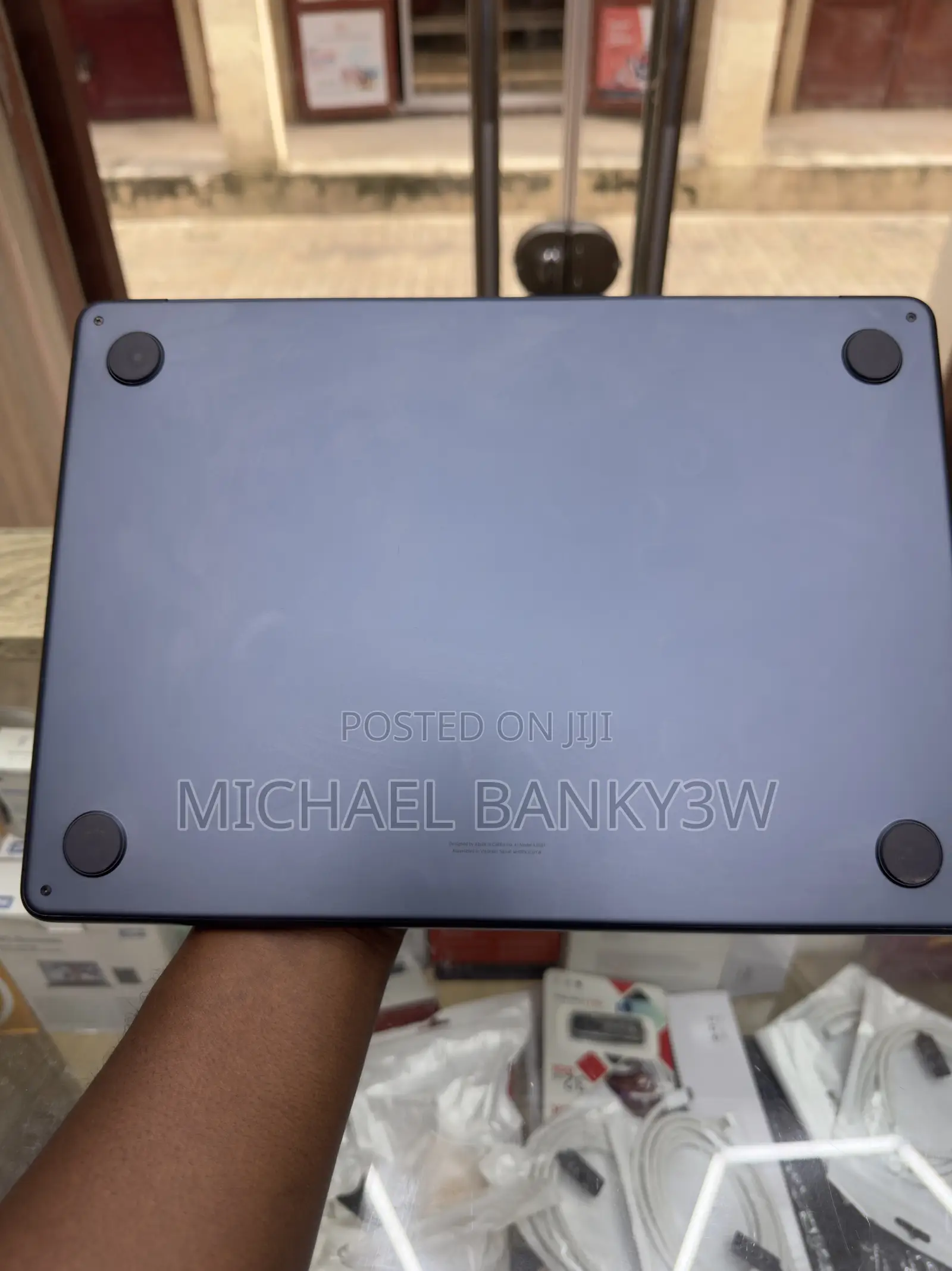 Laptop Apple MacBook Air 2022 M2 8GB Apple M2 SSD 256GB