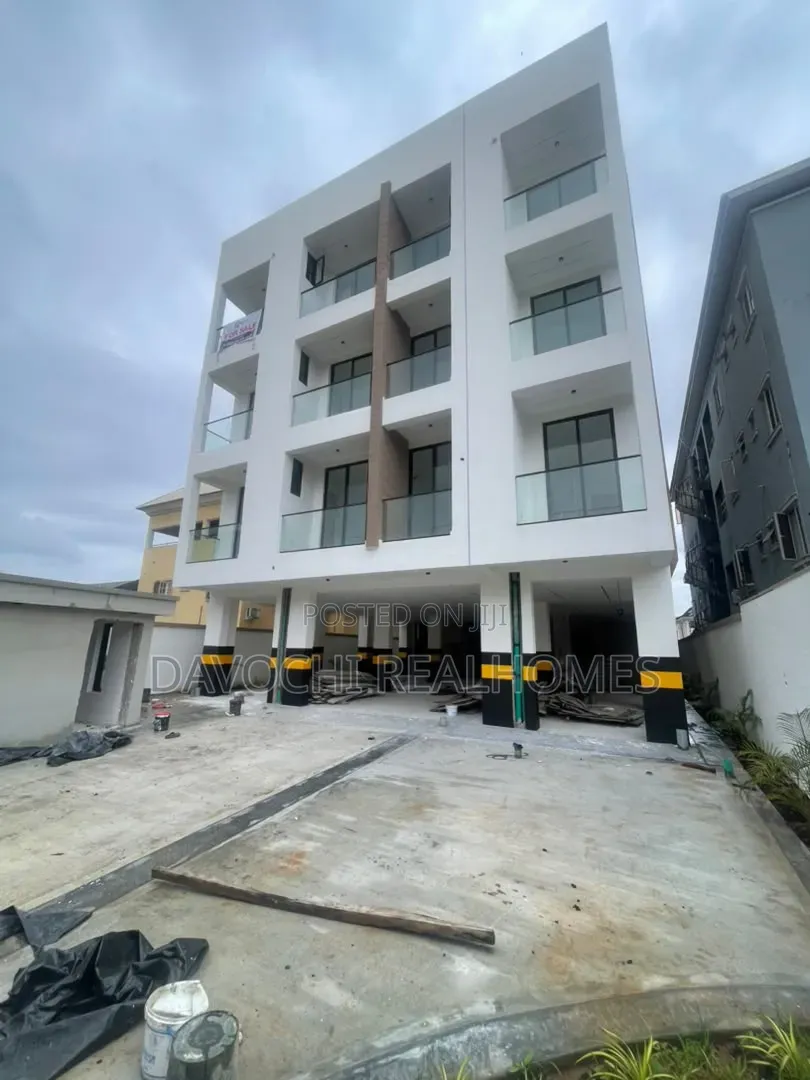 2bdrm Apartment in Chevron for sale