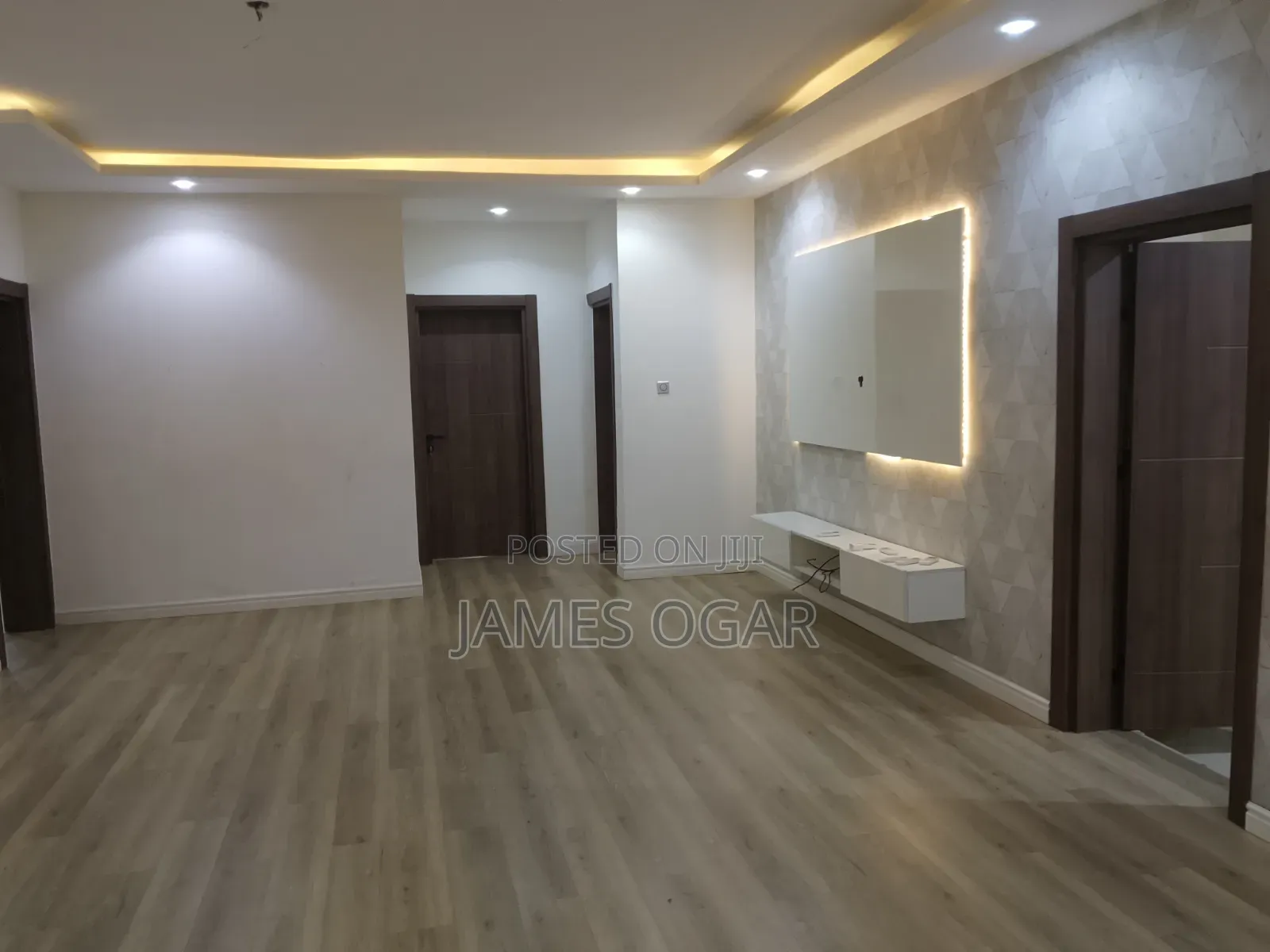 3bdrm Apartment in Lekki Phase I for rent