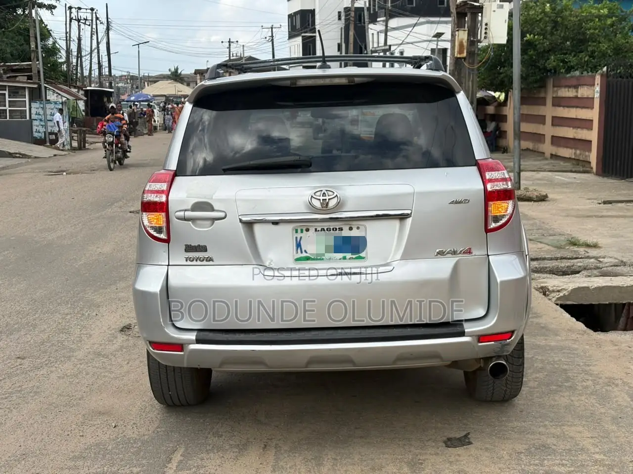 Toyota RAV4 2010 Silver