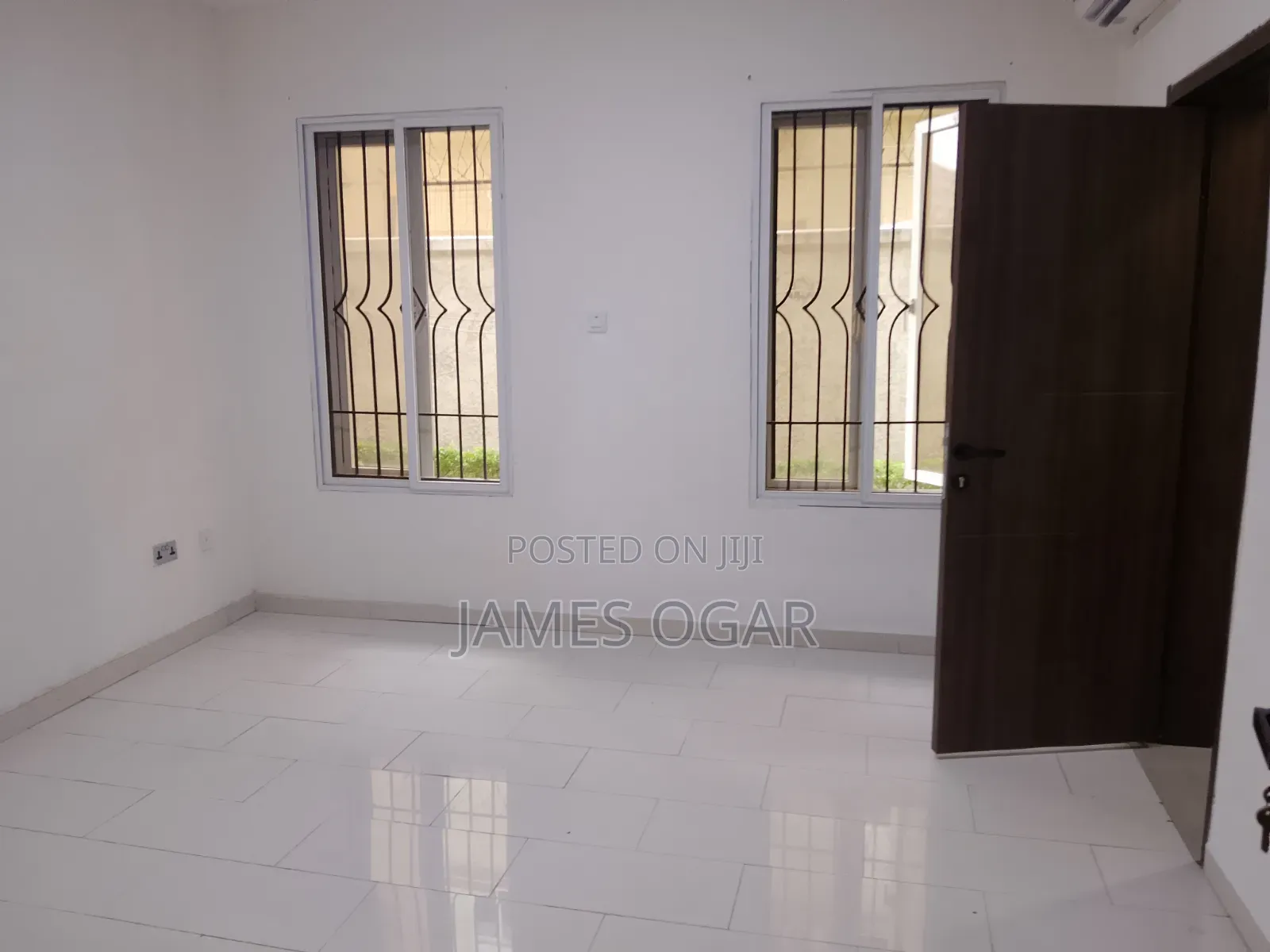 3bdrm Apartment in Lekki Phase I for rent