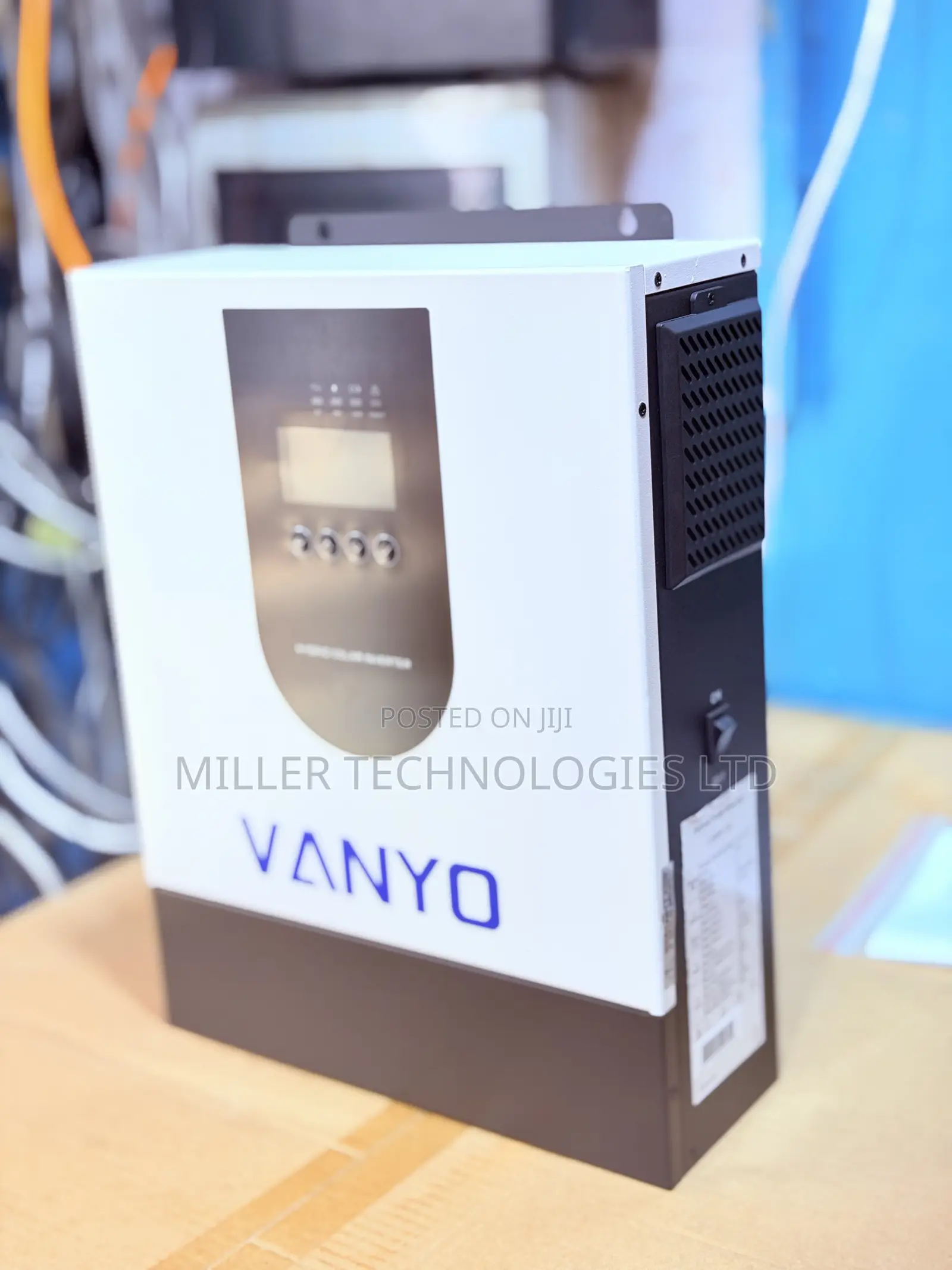 Vanyo 2.5kVA Power Inverter – Solar Energy System