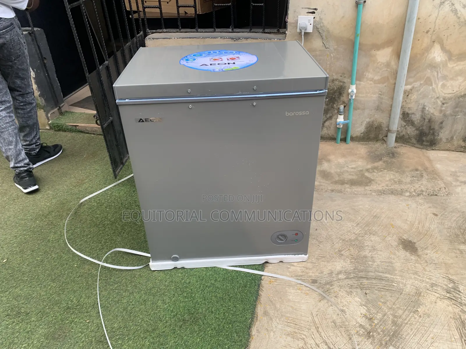 AEON 150L Freezer – Ideal for Food Preservation