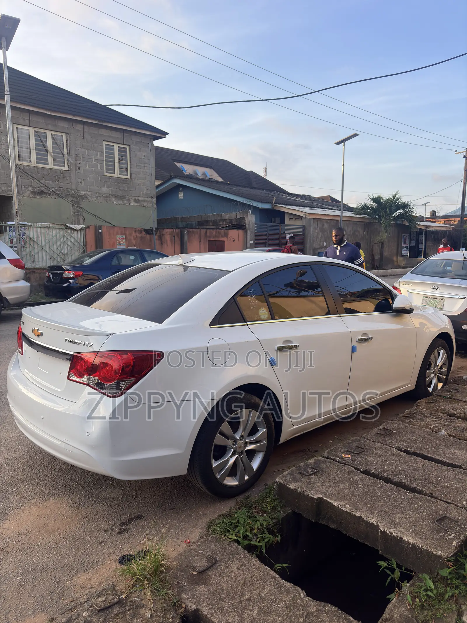 Chevrolet Cruze 2013 White