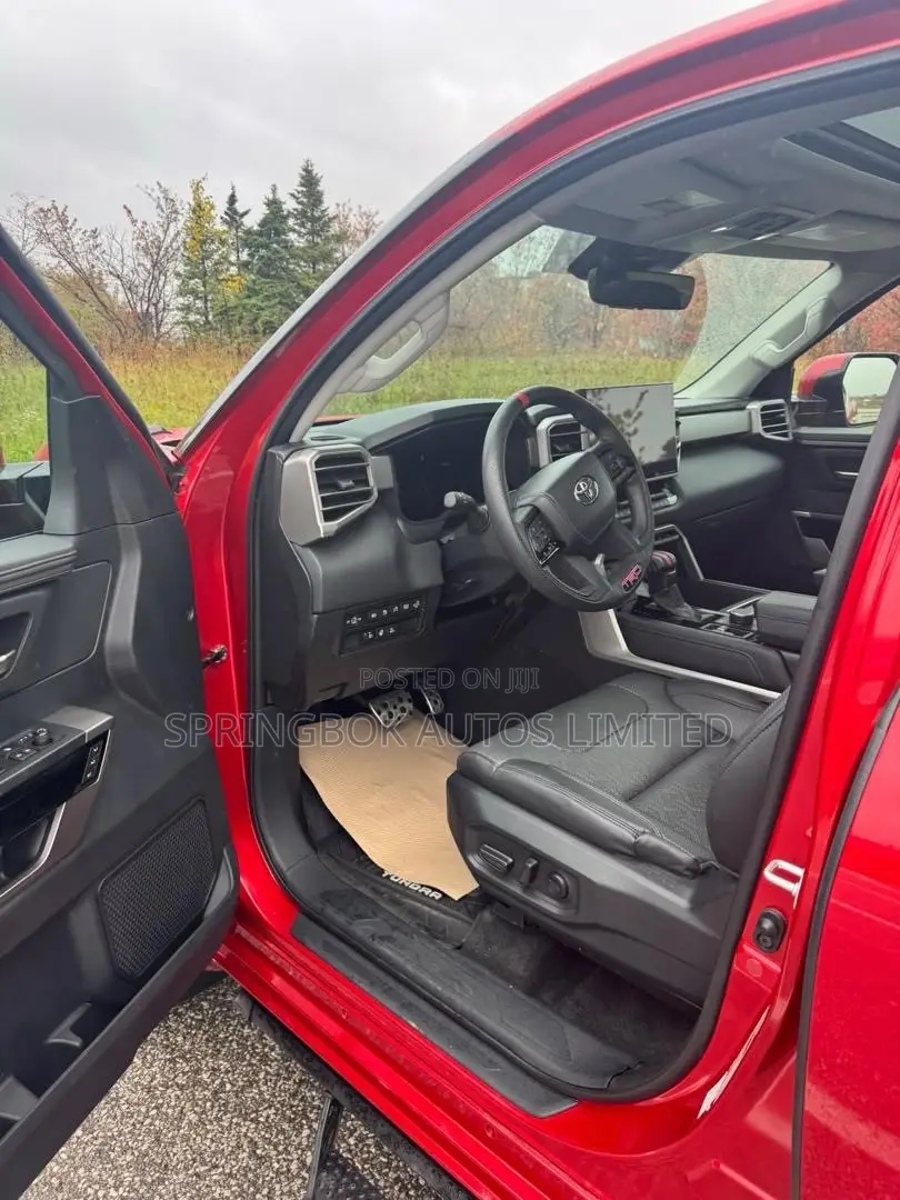 Toyota Tundra Platinum CrewMax 5.5' Bed 2023 Red