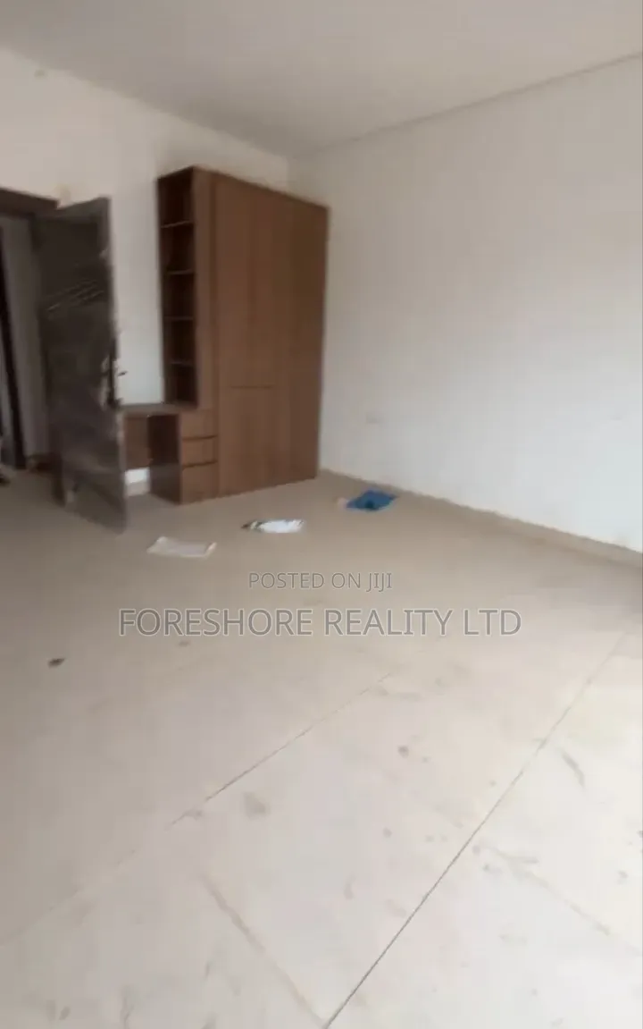 Studio Apartment in Onike for sale