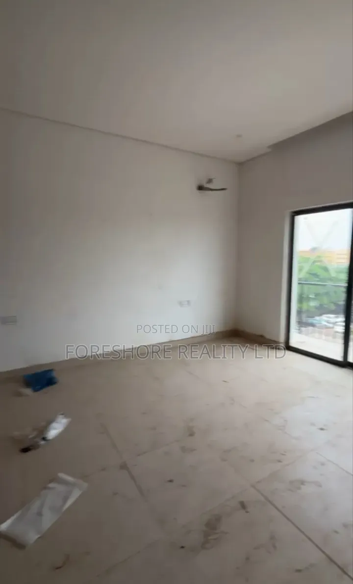 Studio Apartment in Onike for sale