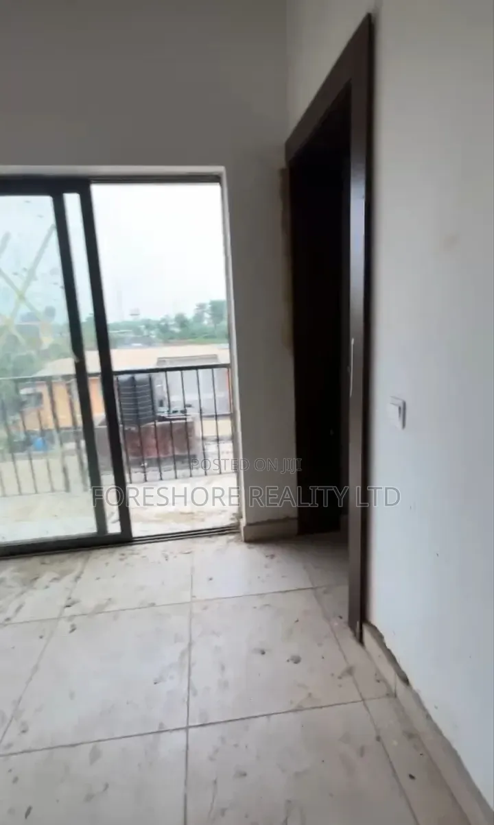 Studio Apartment in Onike for sale