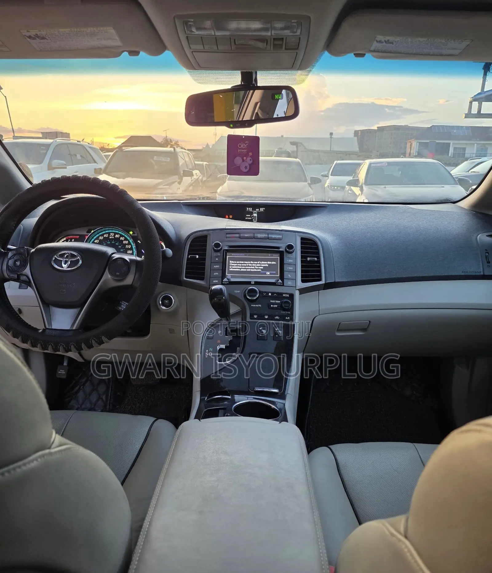Toyota Venza XLE 4dr Wagon (3.5L 6cyl 6A) 2015 Silver