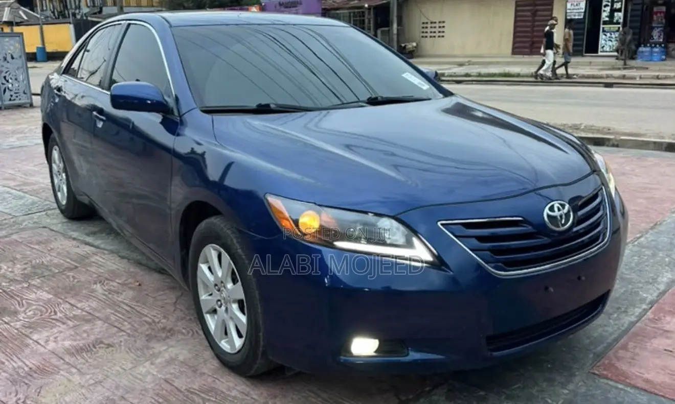 Toyota Camry XLE V6 4dr Sedan (3.5L 6cyl 6AM) 2008 Blue