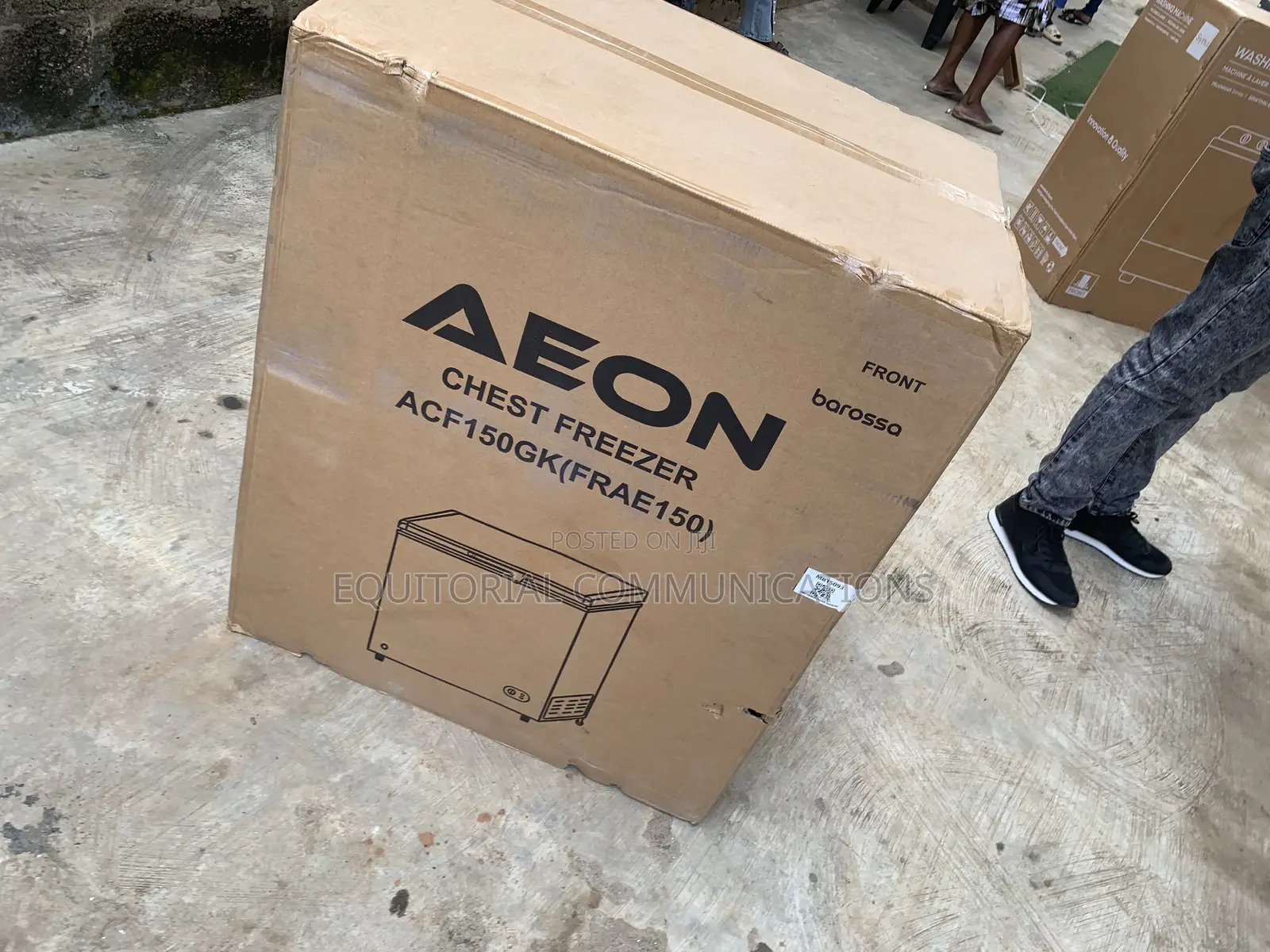AEON 150L Chest Freezer – Ideal for Busy Kitchens