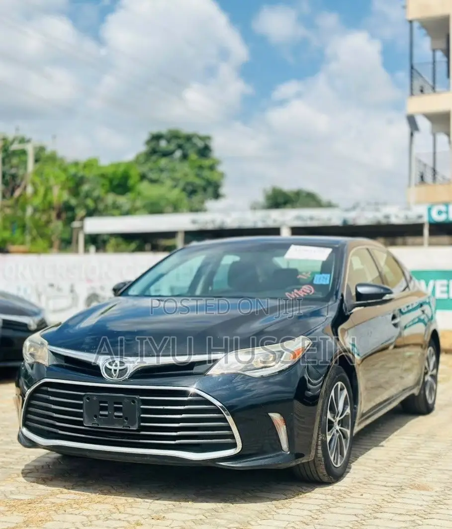 Toyota Avalon 2016 Black