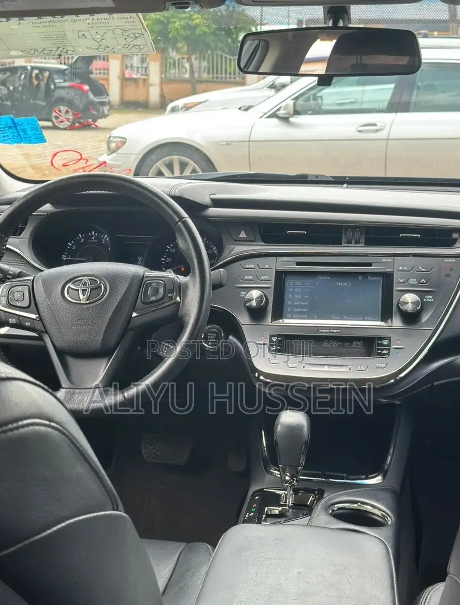 Toyota Avalon 2016 Black