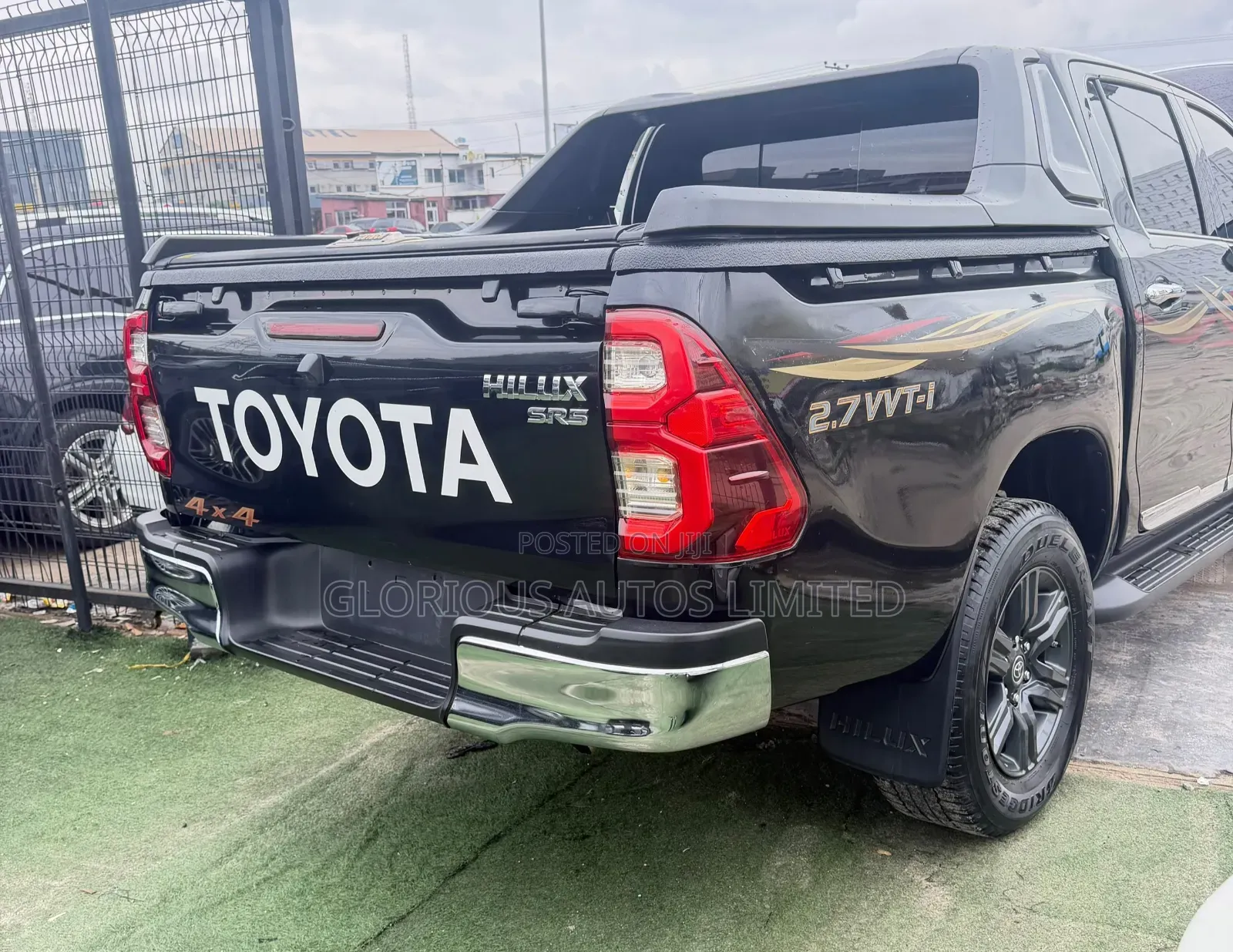 Toyota Hilux 2023 Black