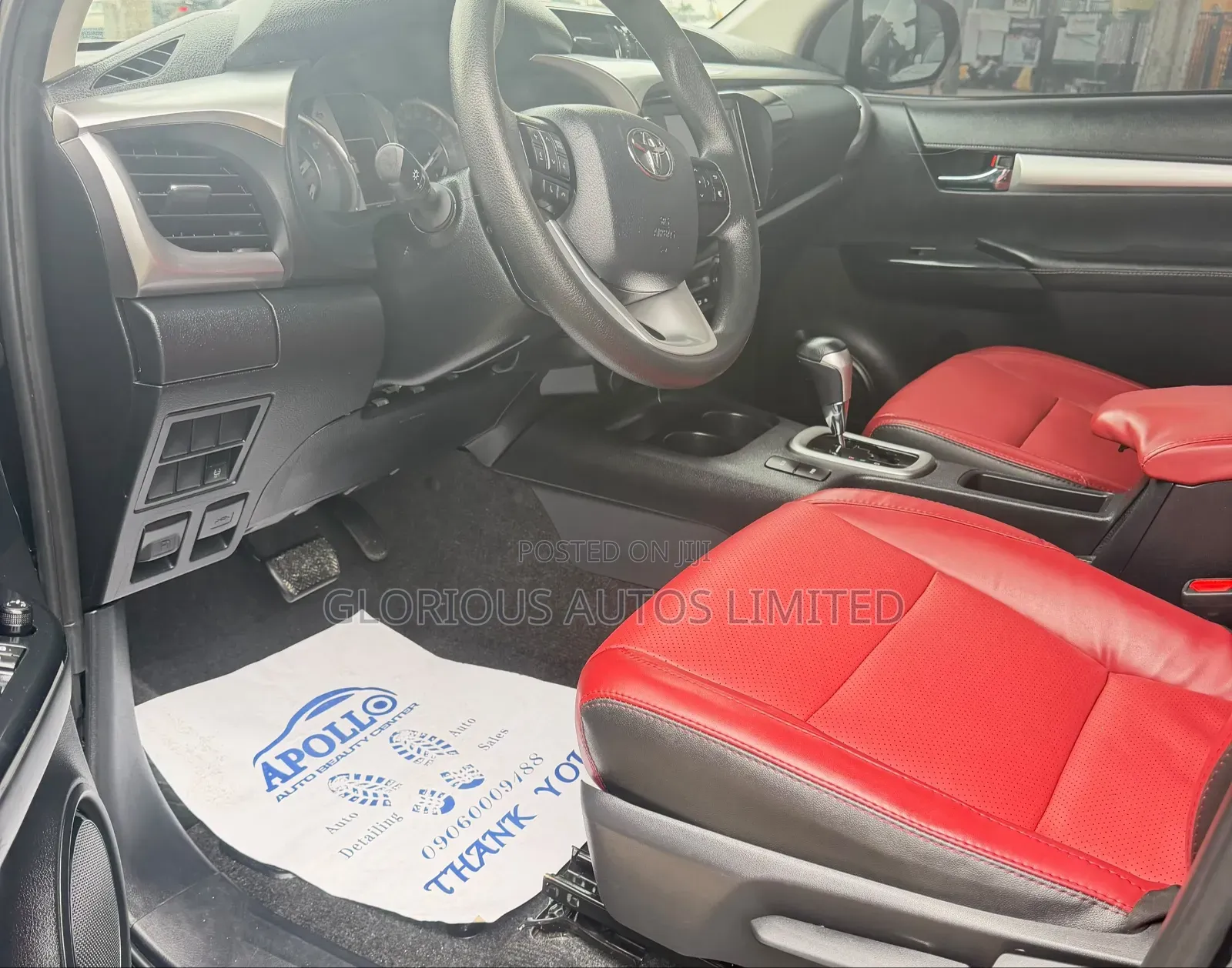 Toyota Hilux 2023 Black