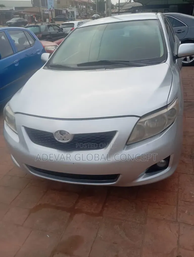 Toyota Camry LE 4dr Sedan (2.4L 4cyl 5A) 2008 Silver