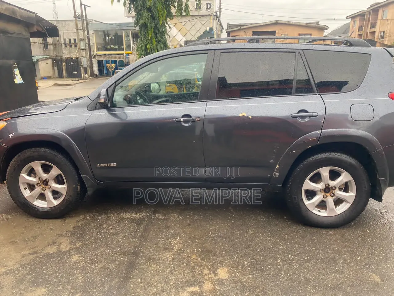 Toyota RAV4 2.5 Limited 2012 Gray