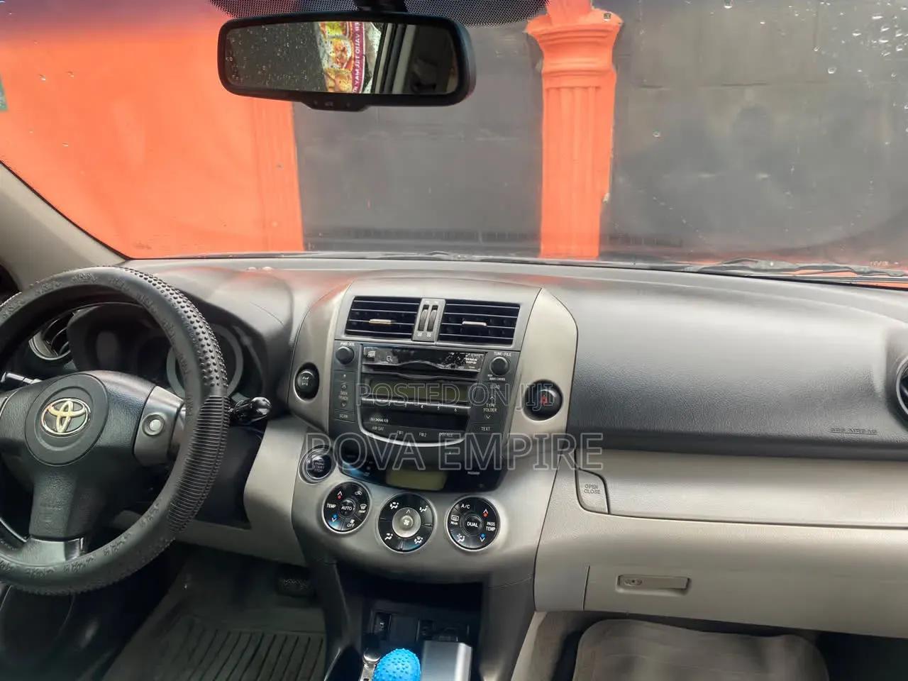 Toyota RAV4 2.5 Limited 2012 Gray