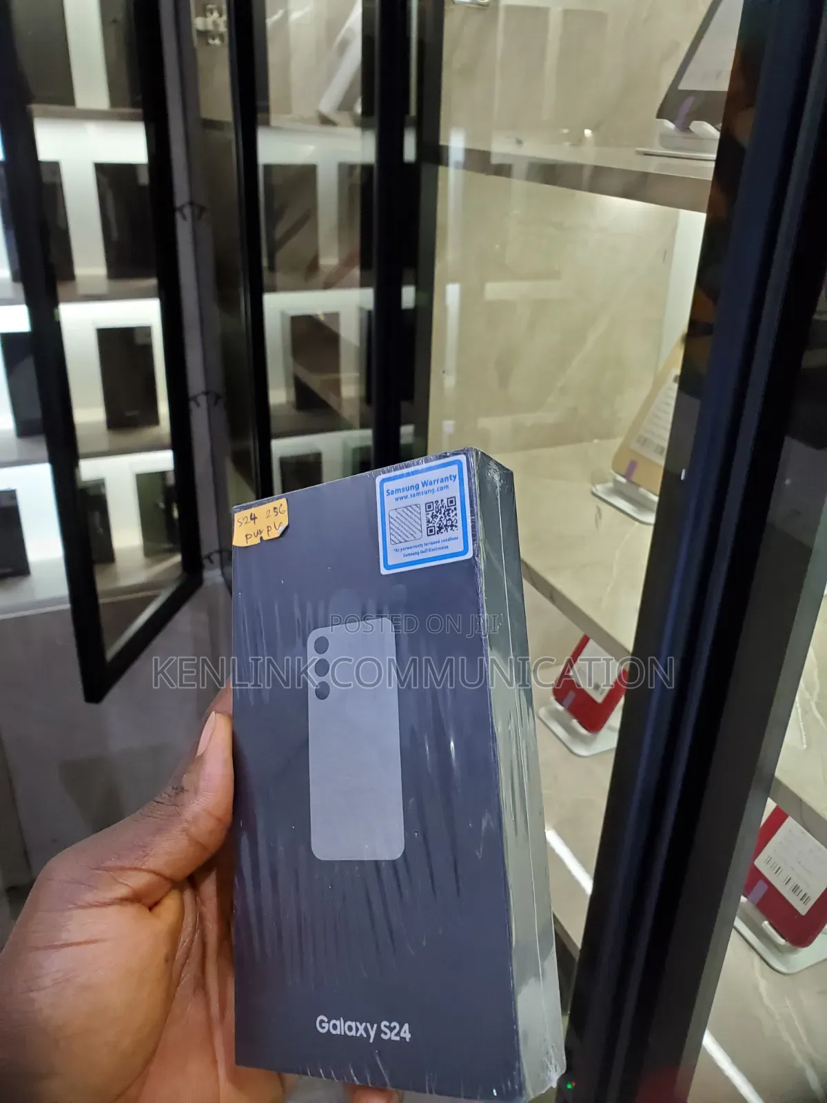 New Samsung Galaxy S24 256 GB Gray