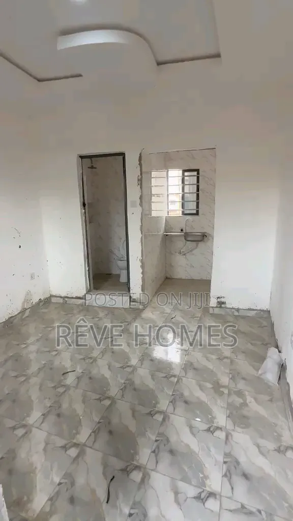 Studio Apartment in Ogudu Road for rent