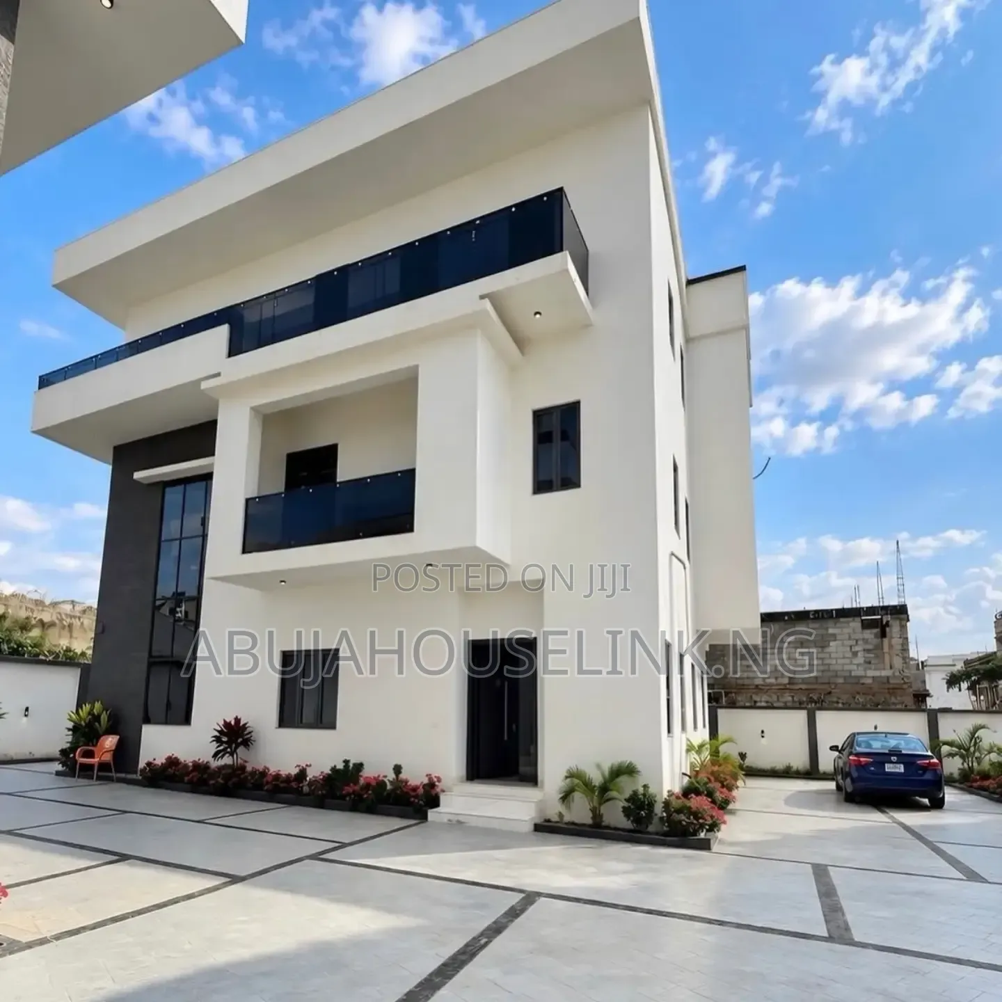 4bdrm Duplex in Guzape Main Abuja for sale