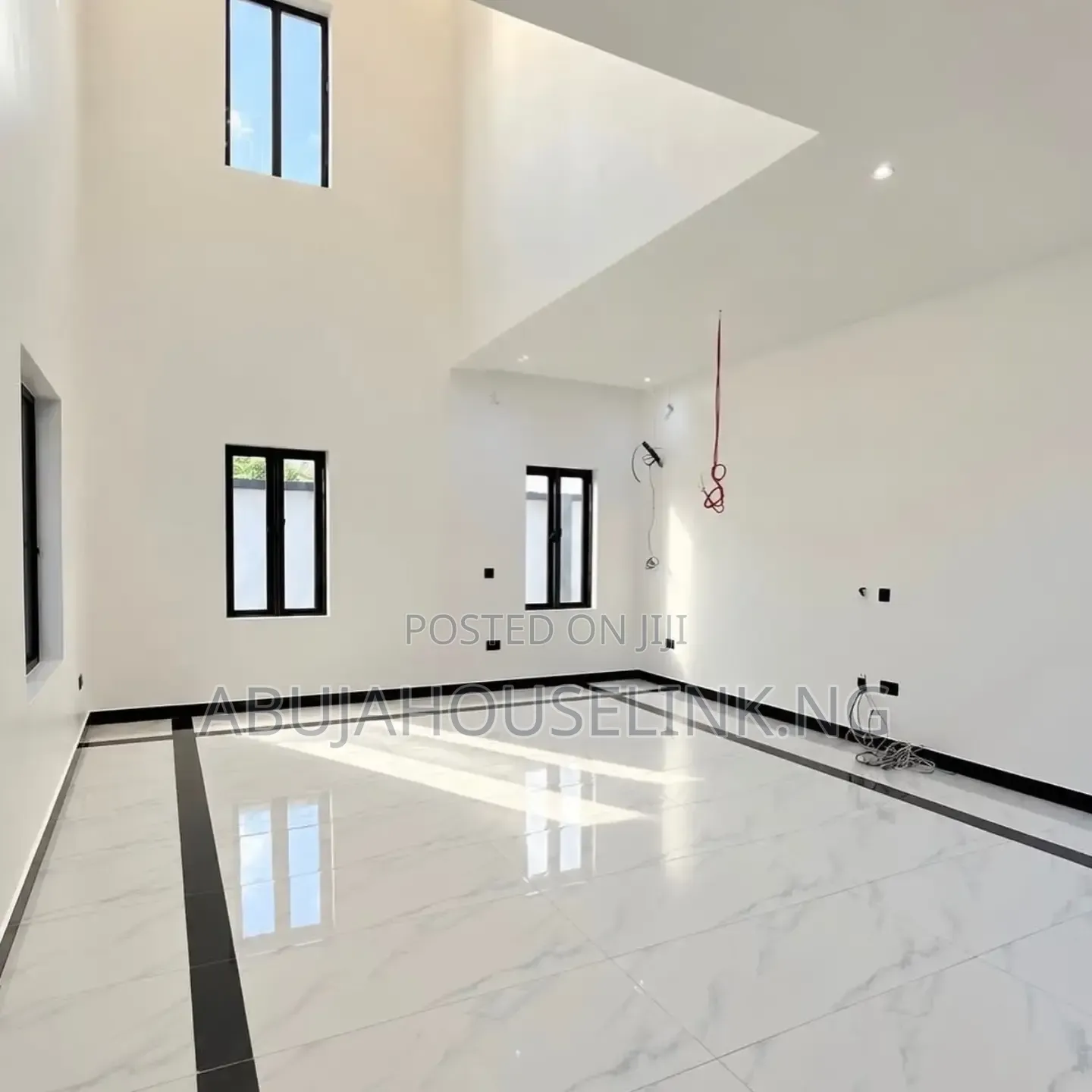 4bdrm Duplex in Guzape Main Abuja for sale