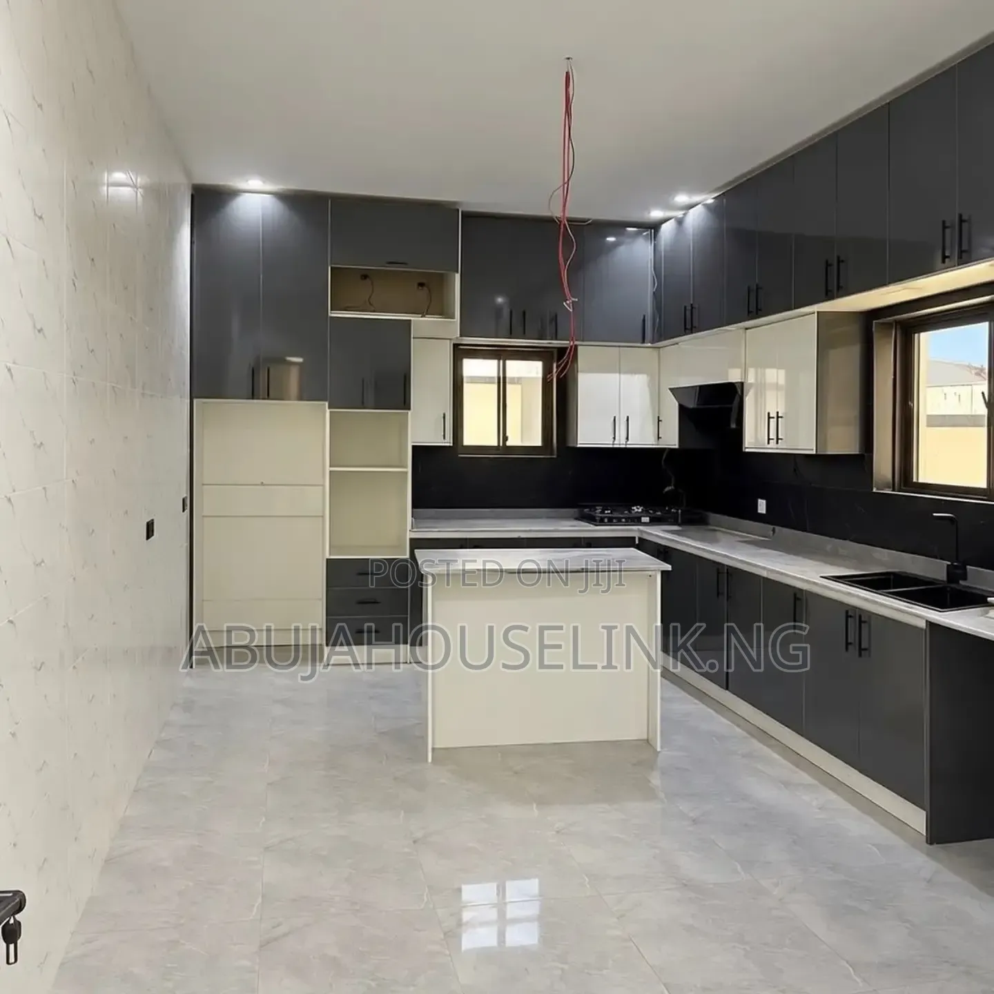 4bdrm Duplex in Guzape Main Abuja for sale
