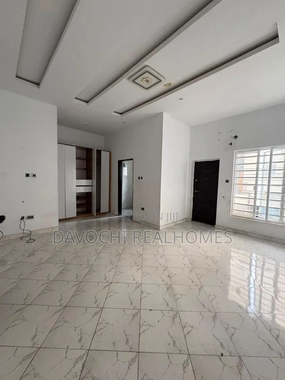 4bdrm Duplex in Thomas Estate for rent