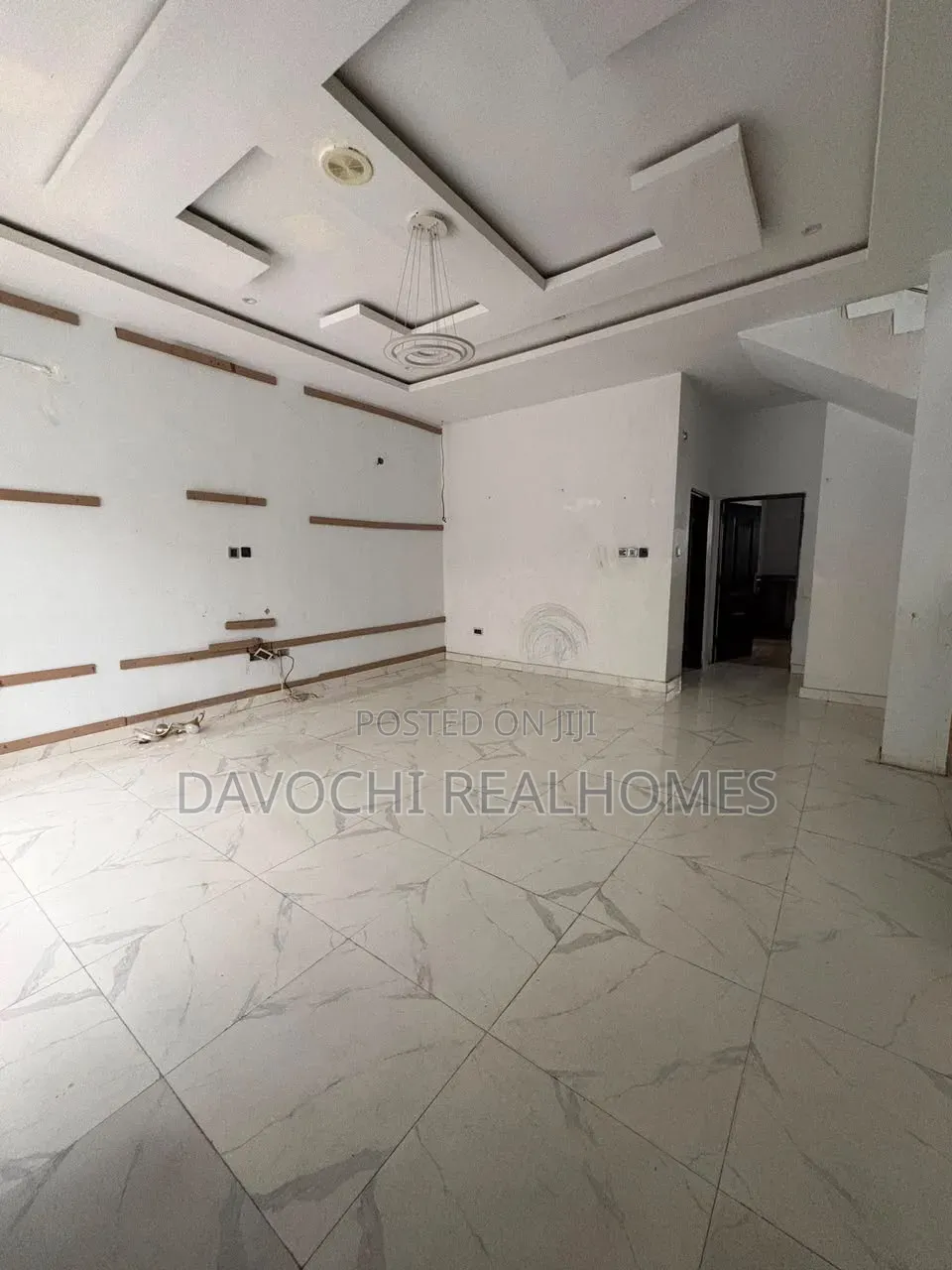 4bdrm Duplex in Thomas Estate for rent