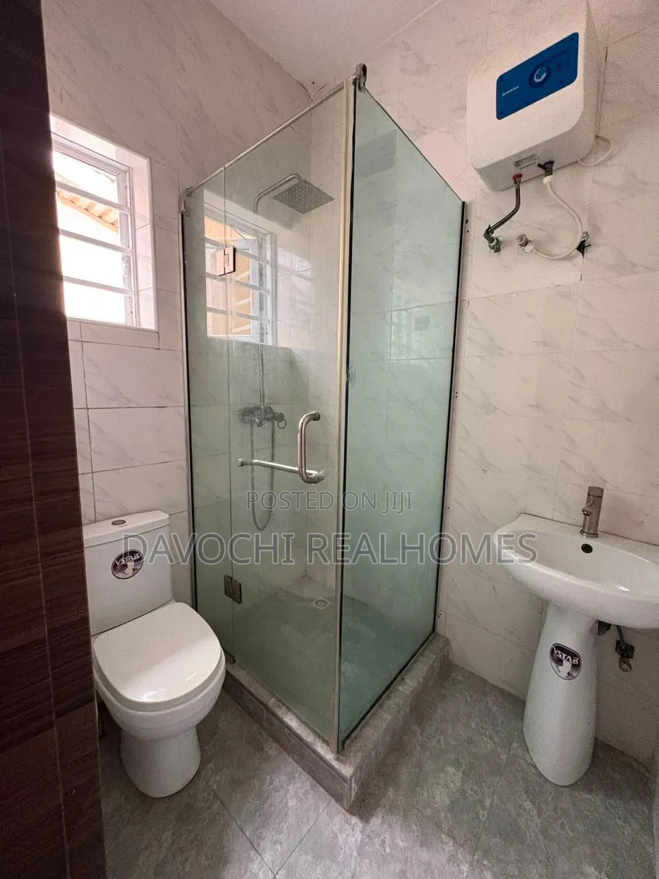 4bdrm Duplex in Thomas Estate for rent