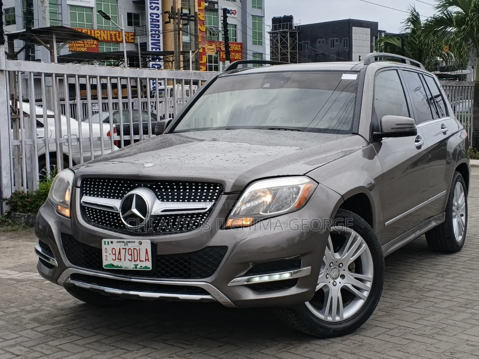 Mercedes-Benz GLK-Class Base GLK 350 4dr AWD 4MATIC (3.5L 6cyl 7A) 2015