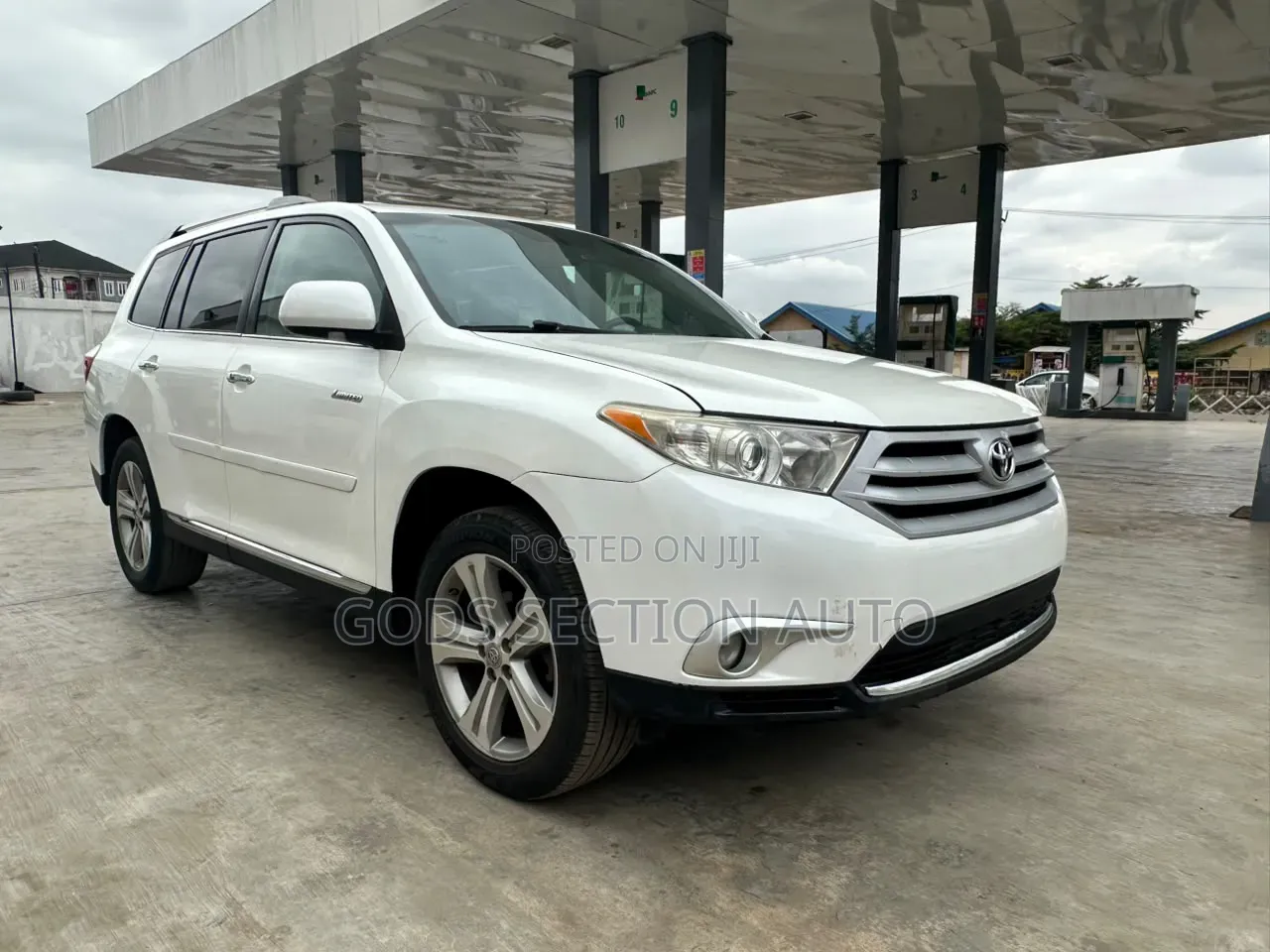 Toyota Highlander Limited 2011 White