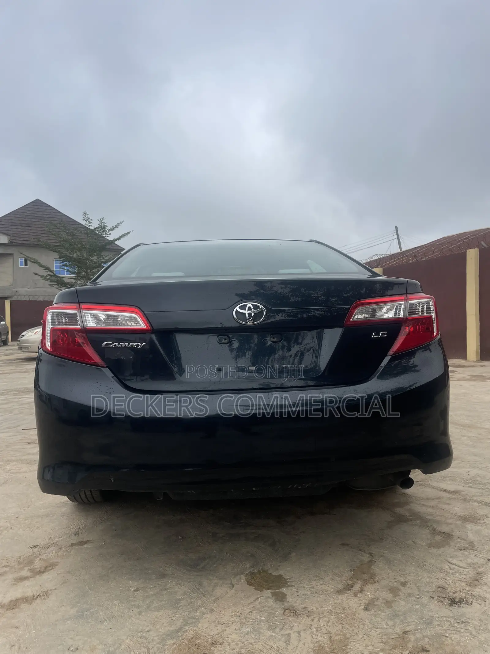 Toyota Camry LE 4dr Sedan (2.5L 4cyl 6A) 2013 Matt Black