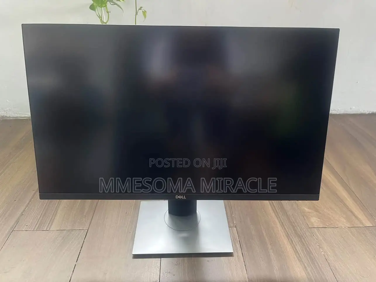Dell P2719HC 27-Inches Slim Bezel Full Hd IPS Monitor