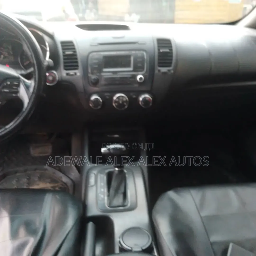 Kia Cerato 2015 Silver