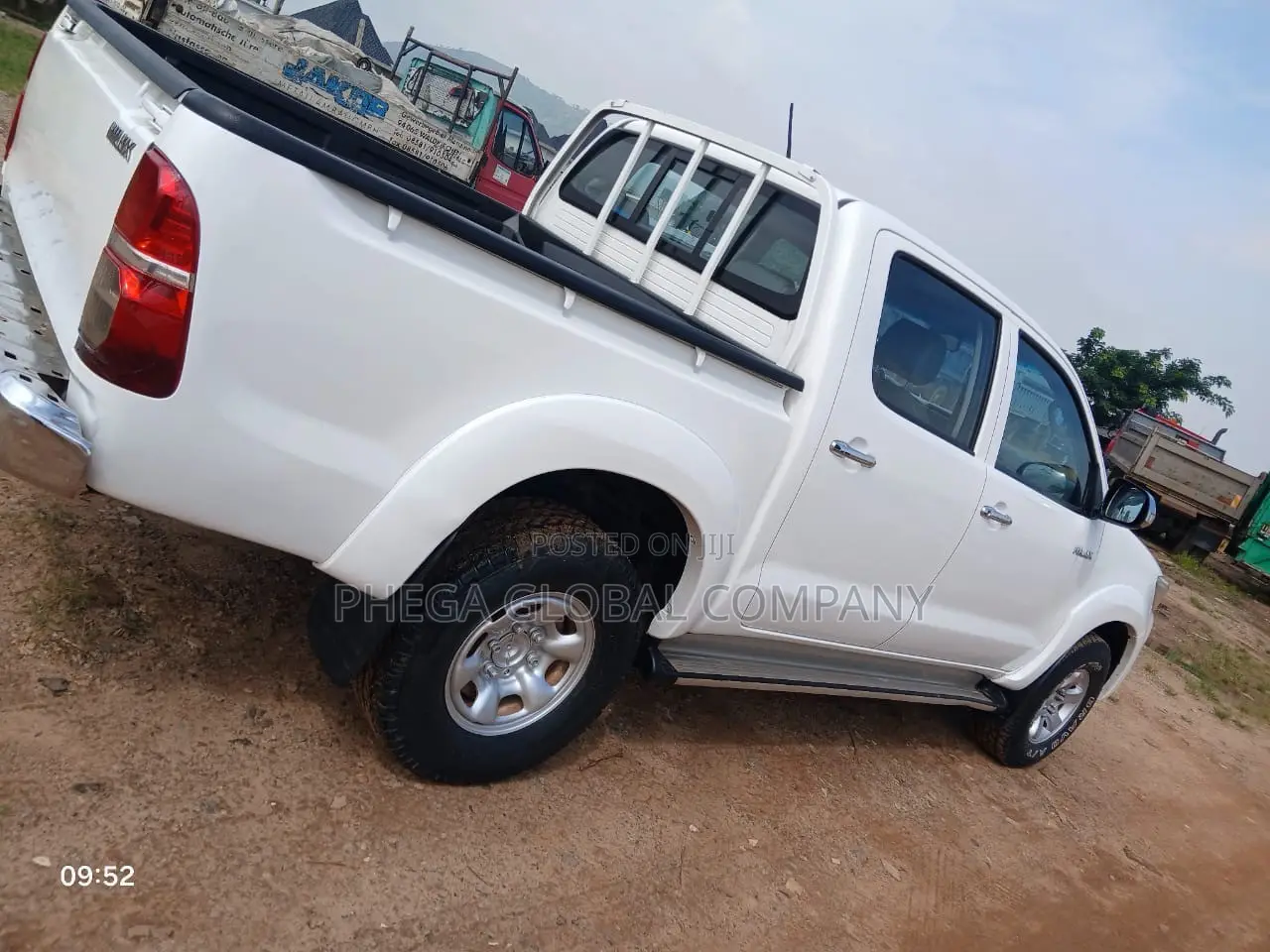 Toyota Hilux 3.0 D-4D 4x4 2014 White