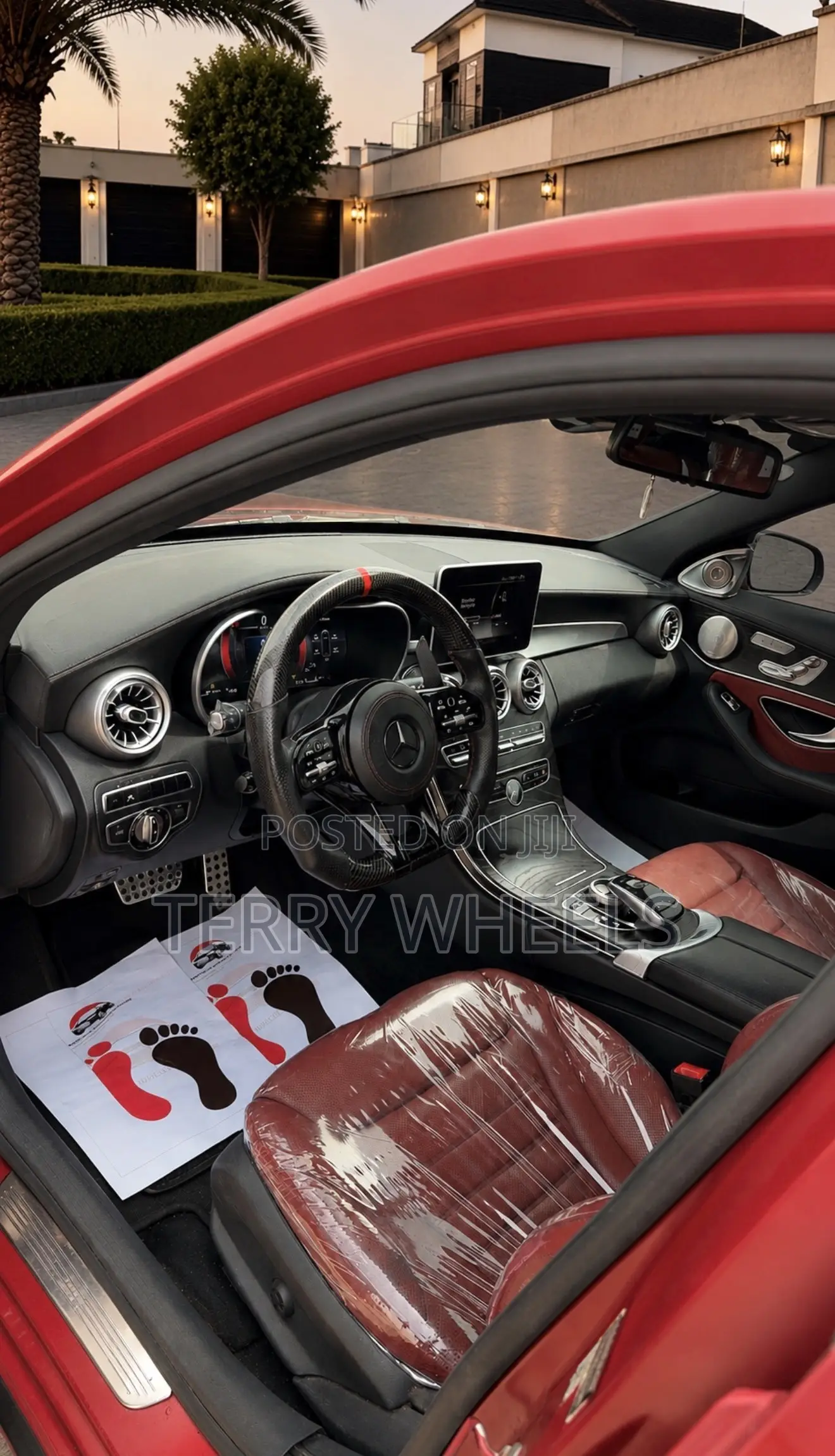 Mercedes-Benz C400 2016 Red