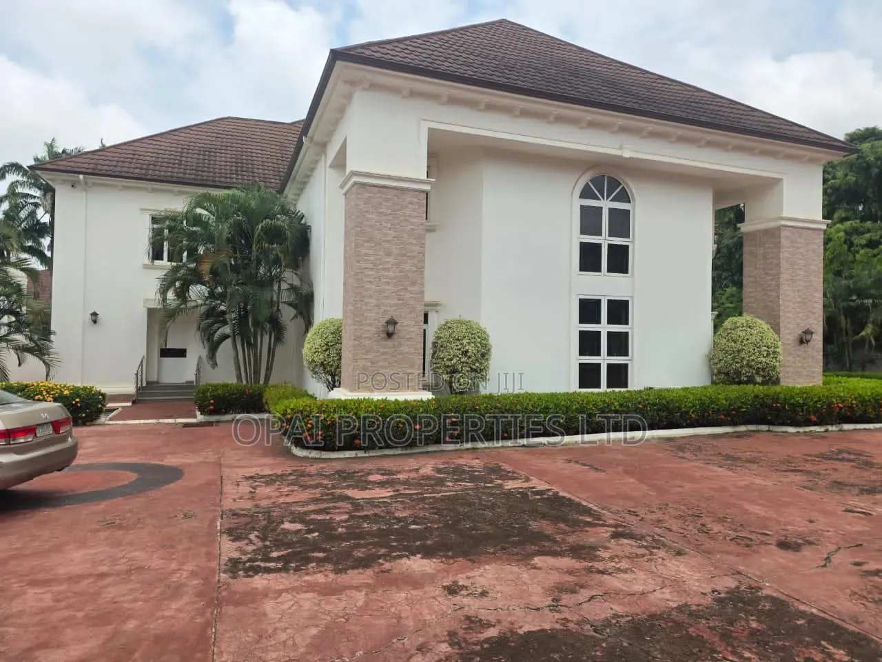 Furnished 5bdrm House in Asokoro for sale