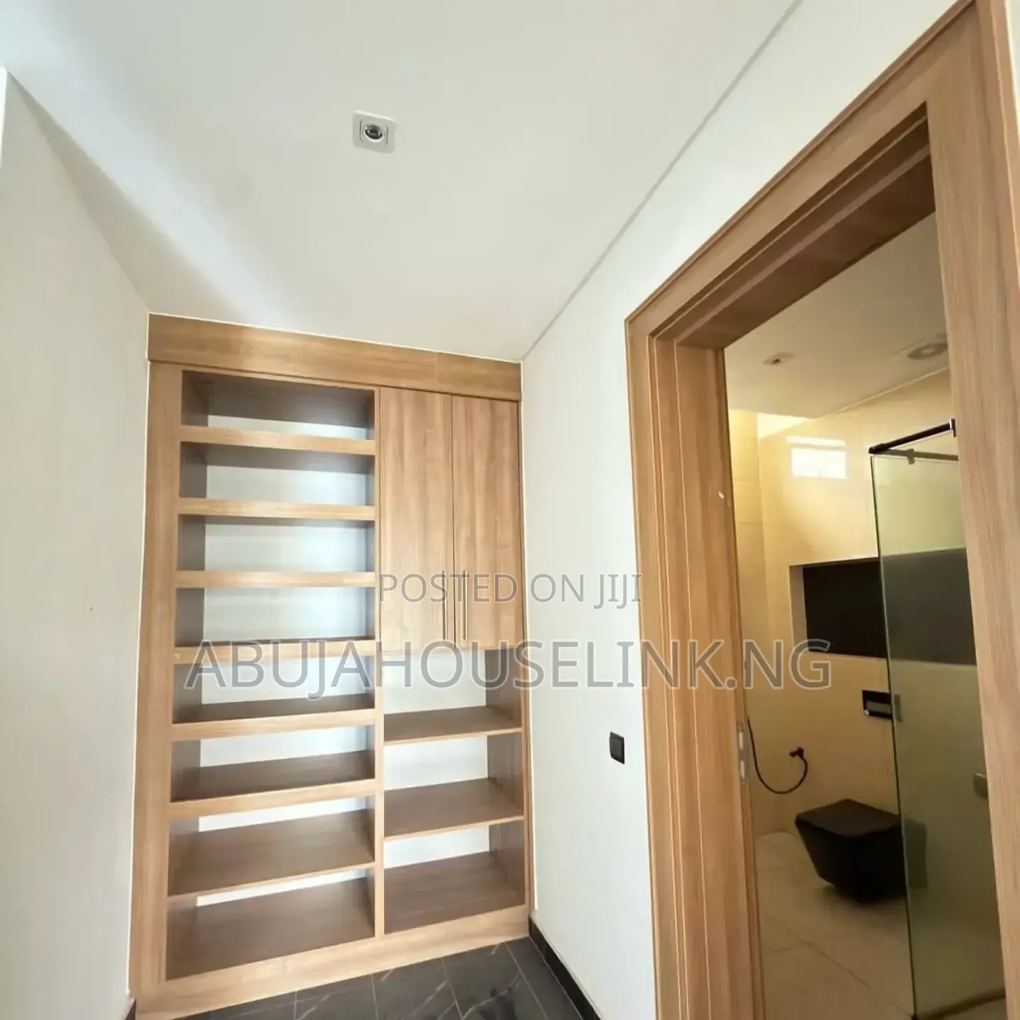 4bdrm Duplex in Wuse 2 Abuja for sale