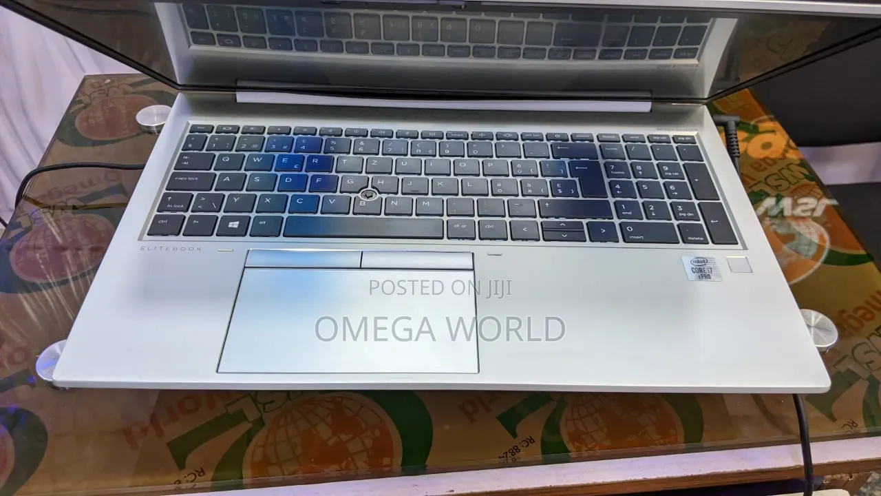 Laptop HP EliteBook 840 G8 16GB Intel Core i7 SSD 512GB