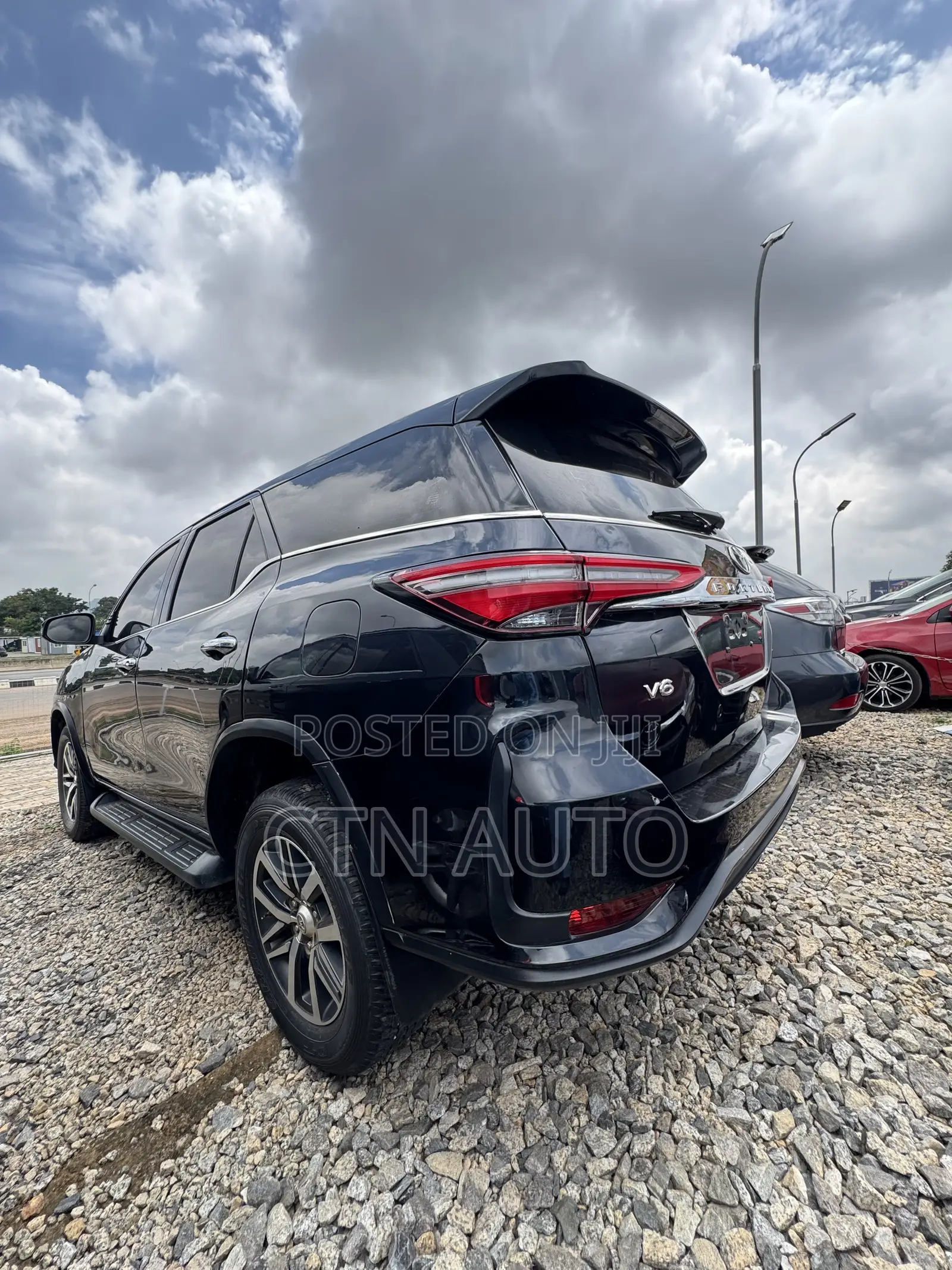 Toyota Fortuner 2.7 AWD 2020 Black