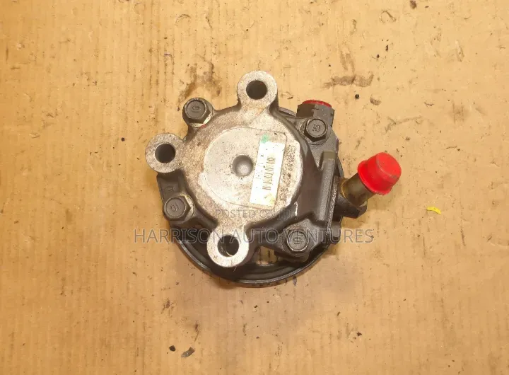Toyota Tundra 2000-2006 4.7l Power Steering Pump Oem
