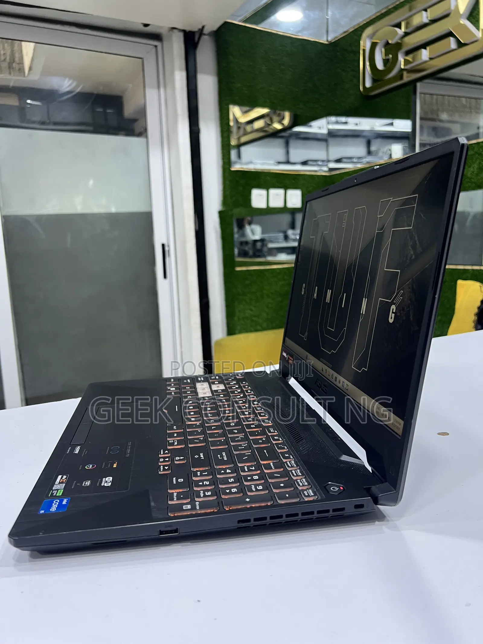 Laptop Asus TUF Dash F15 16GB Intel Core i5 SSD 512GB