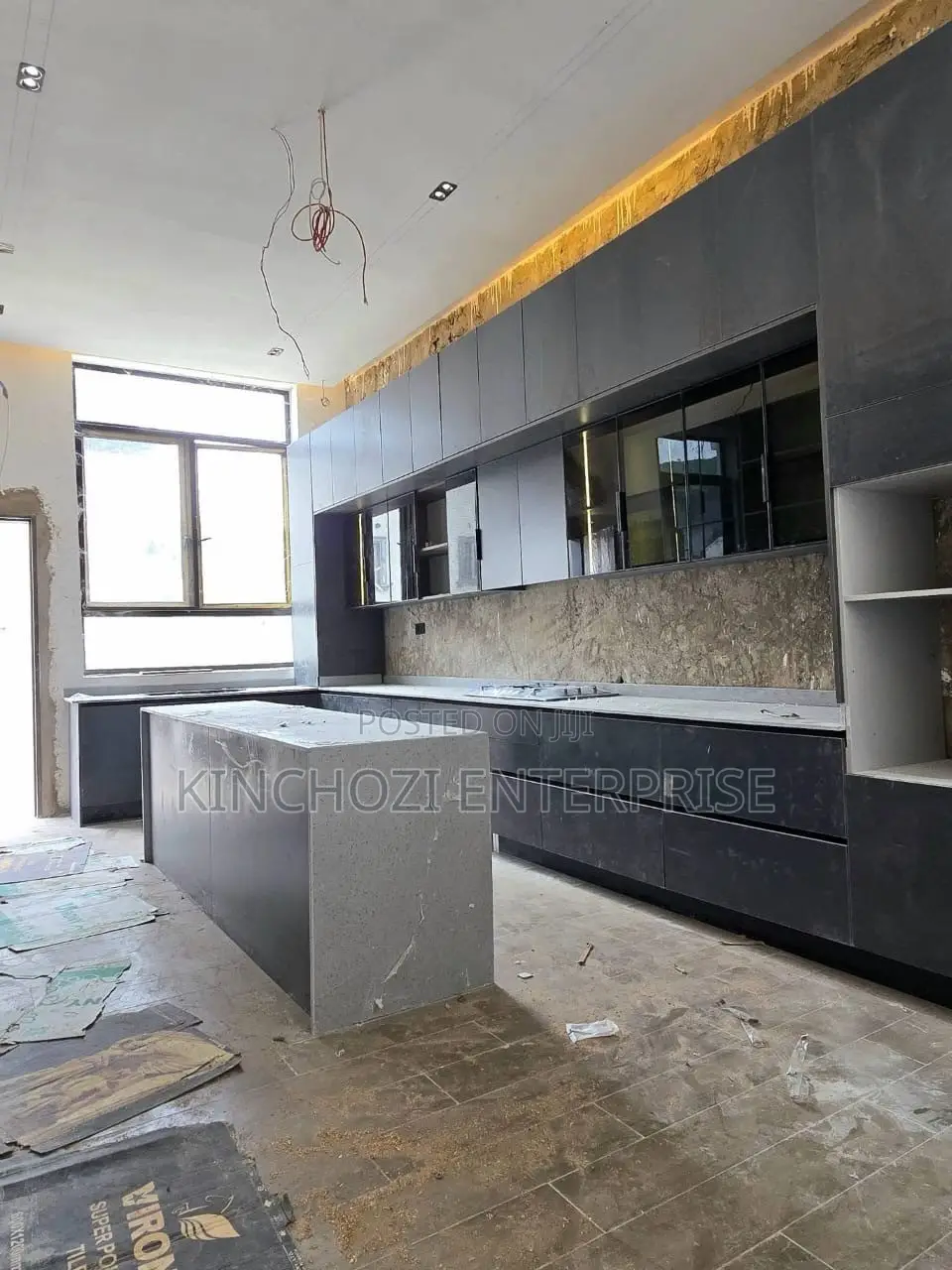 7bdrm Duplex in Shehu Street Guzape for sale