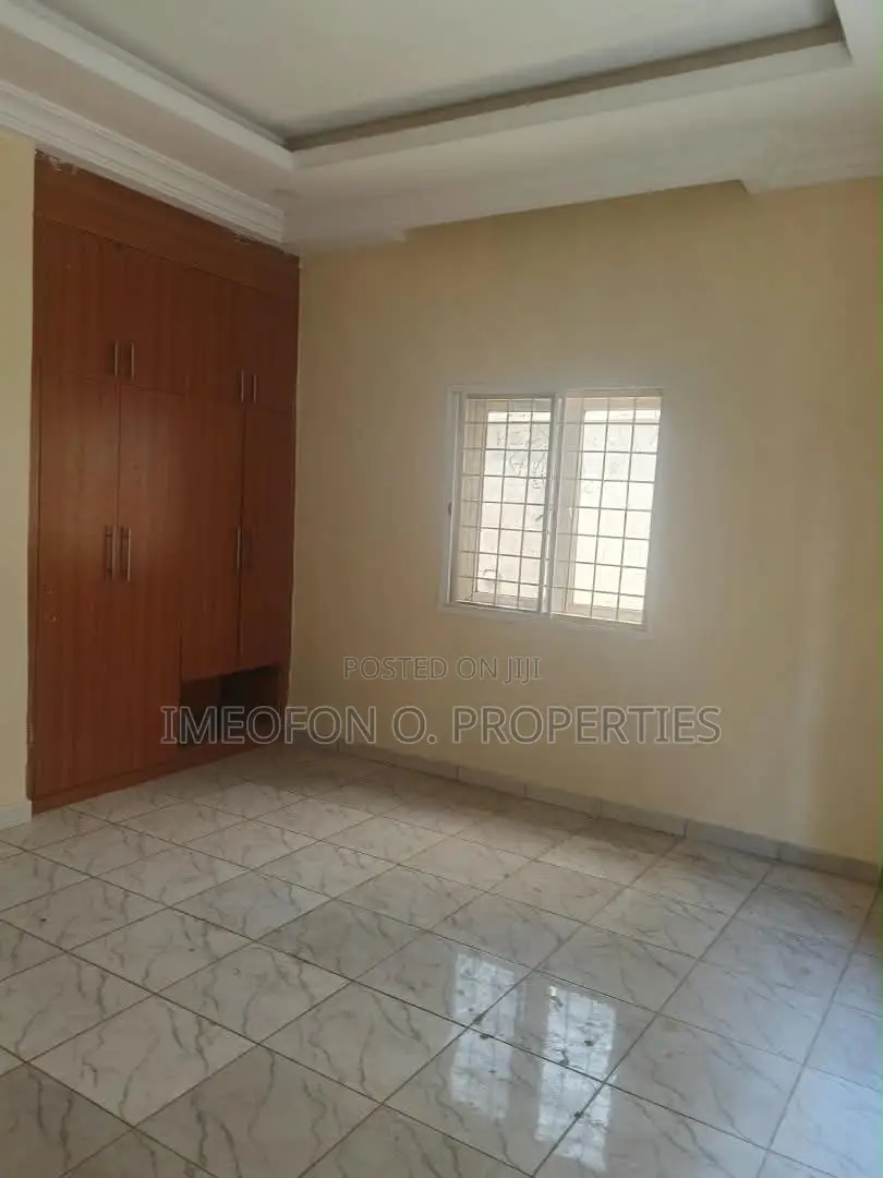 3bdrm Bungalow in Kubwa for sale