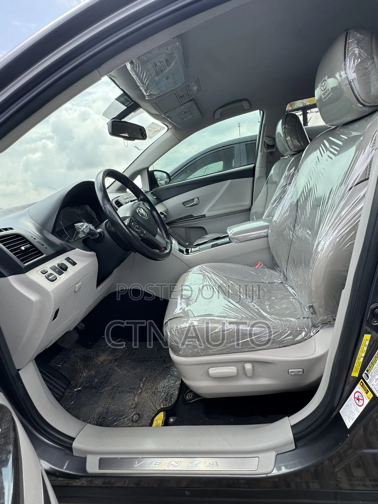 Toyota Venza 2014 Gray