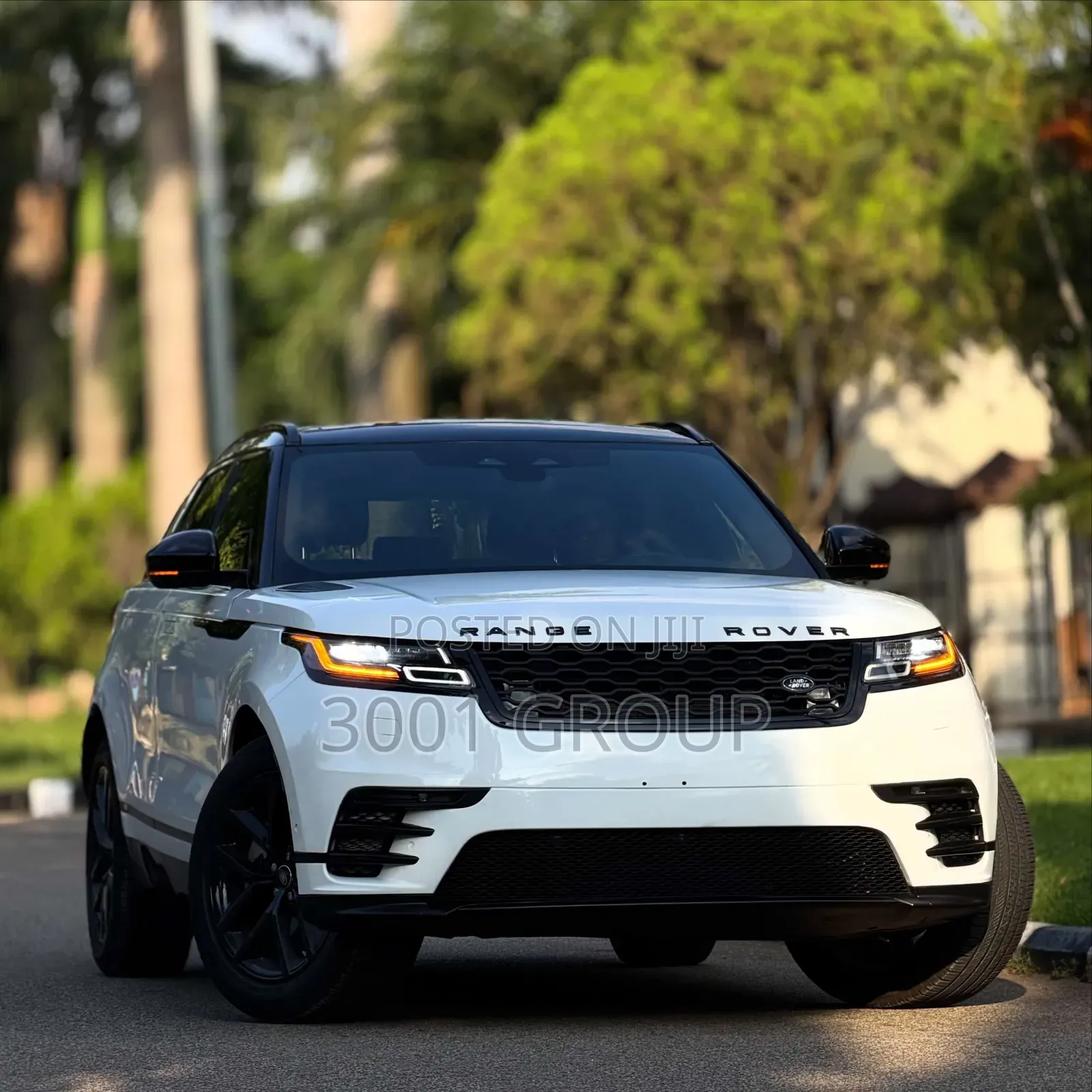 Land Rover Range Rover Velar 2025 White
