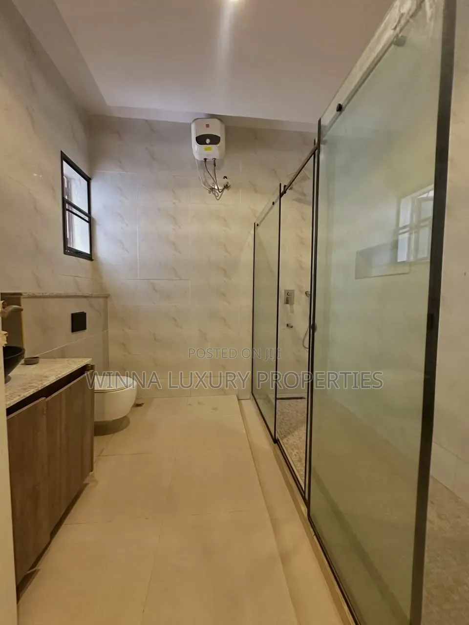 5bdrm Duplex in Utako for sale